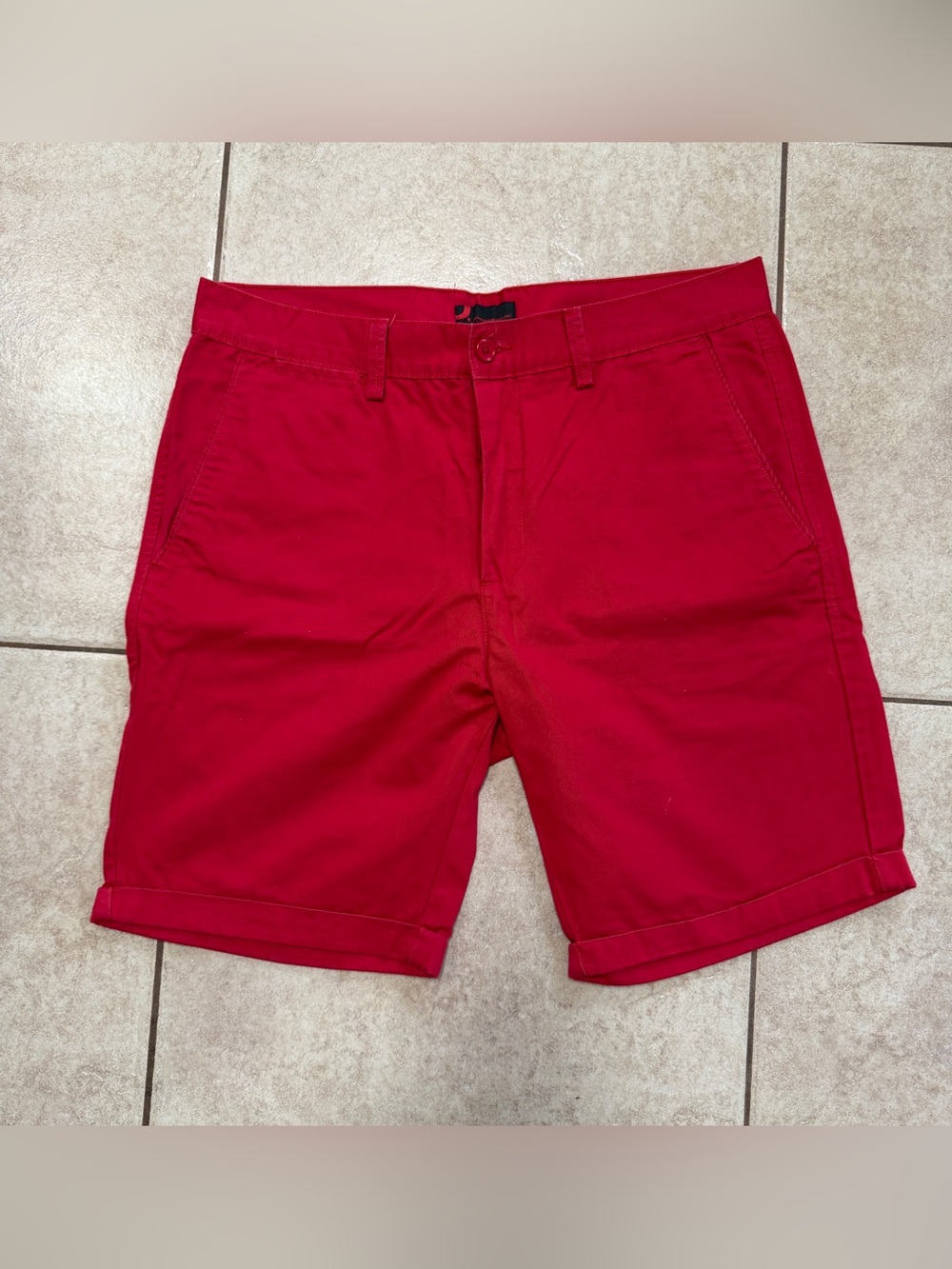Dressmann Men's Red Chino Shorts - Size L, Casual Summer Cuffed Cotton Shorts